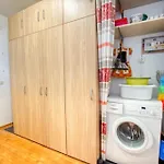 - Haus P, App 0p0103