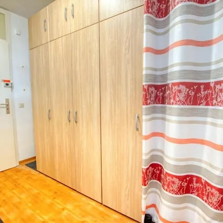 - Haus P, App 0p0103 Apartamento